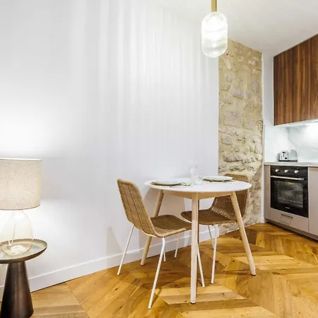 Charming Studio 2p Heart Of - Le Marais *